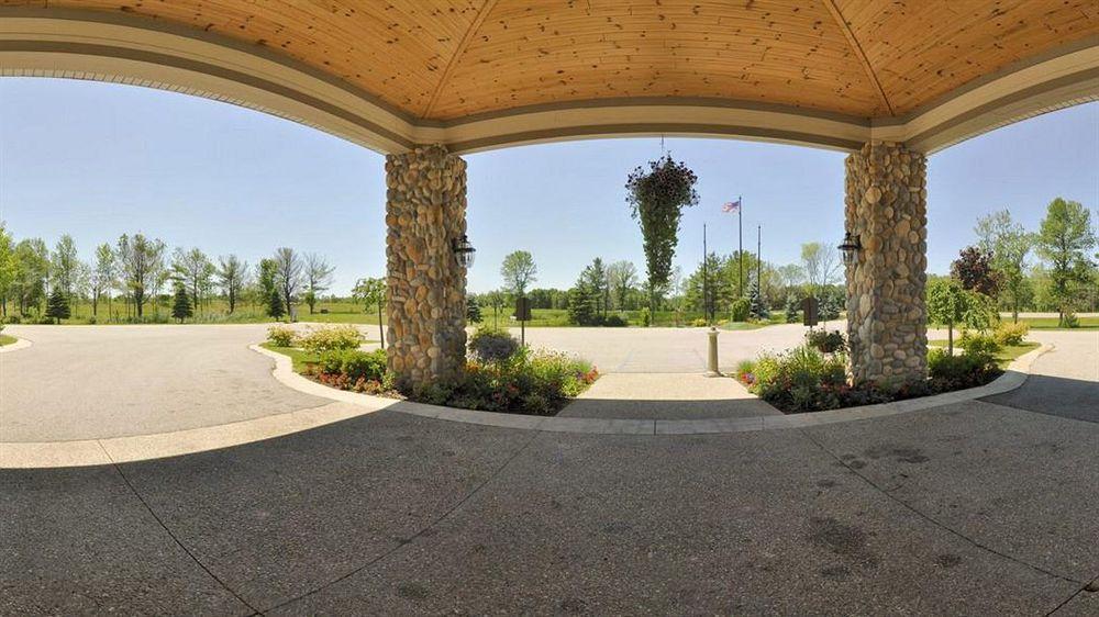 Days Inn By Wyndham Pentwater Esterno foto