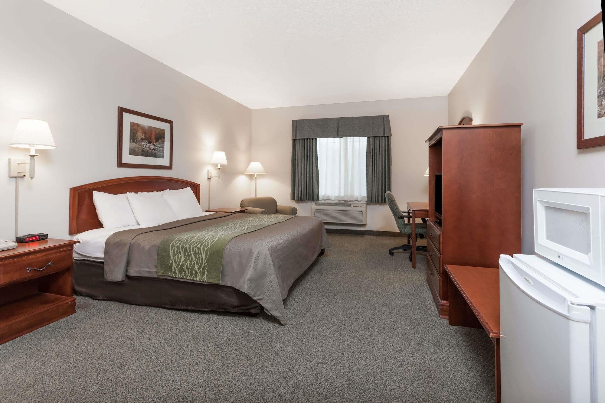 Days Inn By Wyndham Pentwater Esterno foto