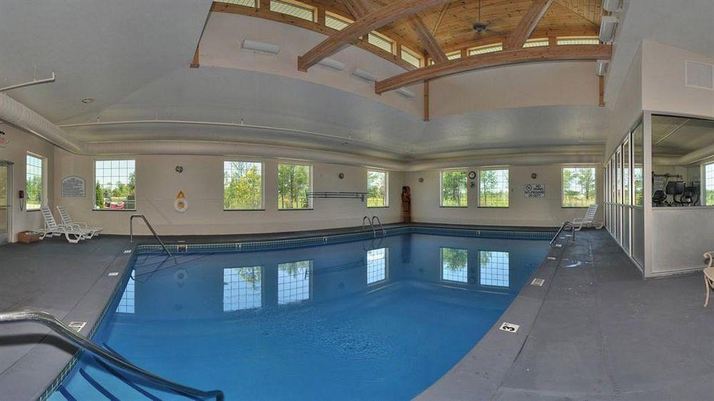 Days Inn By Wyndham Pentwater Esterno foto